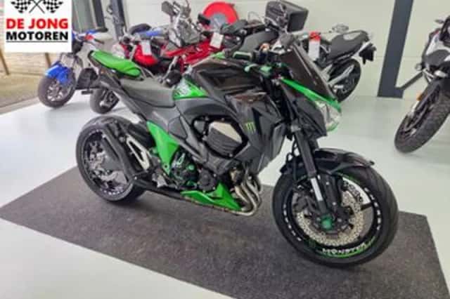 Kawasaki Z800 (2014) thumbnail 1