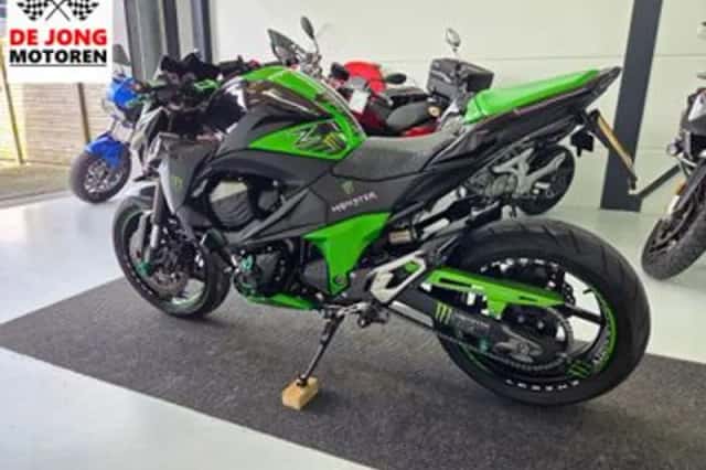 Kawasaki Z800 (2014) thumbnail 6