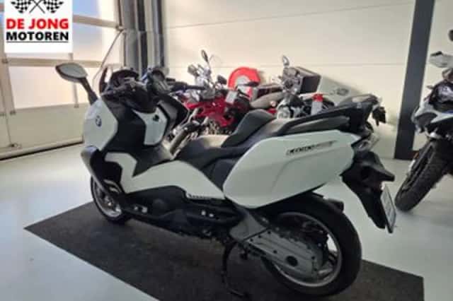 BMW C 650 GT (2016) thumbnail 3
