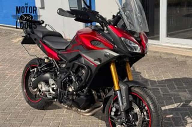 Yamaha Tracer 900 (2016) thumbnail 1