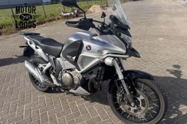 Honda VFR 1200 X Crosstourer (2014) thumbnail 2