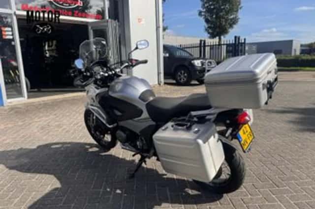 Honda VFR 1200 X Crosstourer (2014) thumbnail 5