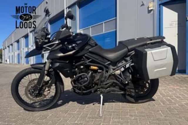Triumph Tiger 800 XC (2014) thumbnail 2