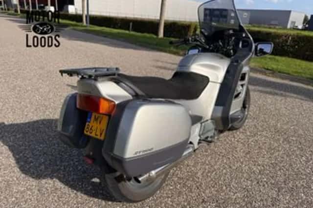 Honda ST 1100 Pan European (1992) thumbnail 5