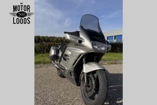 Honda ST 1100 Pan European (1992) thumbnail 6