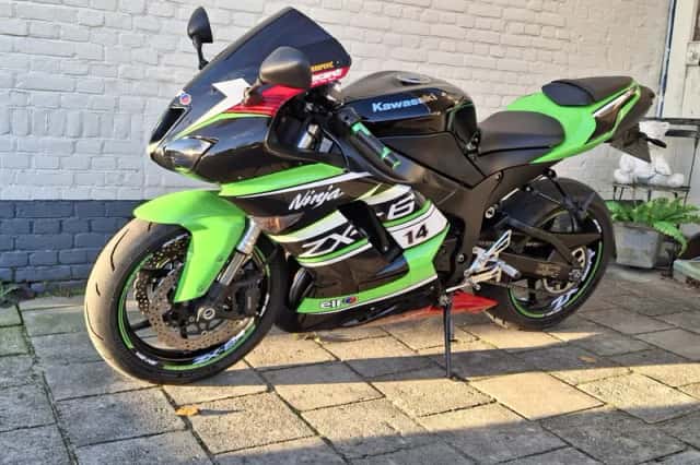 Kawasaki ZX 6R Ninja (2007) thumbnail 1