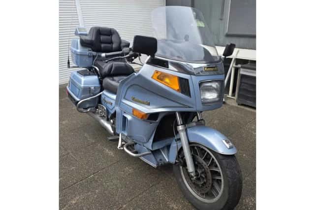Kawasaki ZG 1200 Voyager XII (1987) thumbnail 4