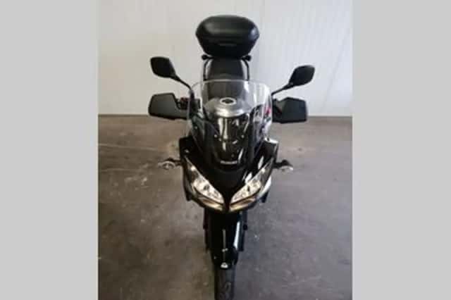 Suzuki V-Strom (2010) thumbnail 5