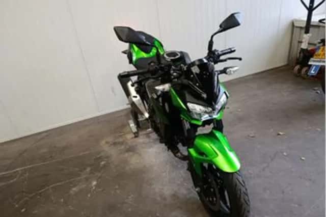Kawasaki Z400 (2020) thumbnail 3