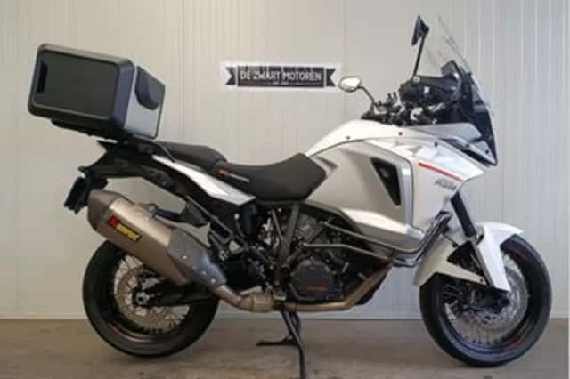 KTM 1290 Super Adventure (2015) thumbnail 1