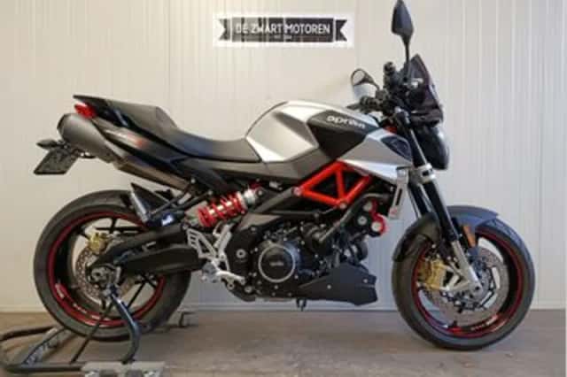 Aprilia Shiver 900 (2018) thumbnail 1