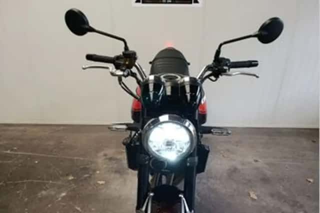 Kawasaki Z900RS (2018) thumbnail 6