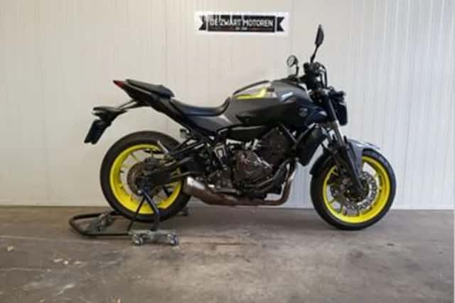 Yamaha MT-07 (2017) thumbnail 2