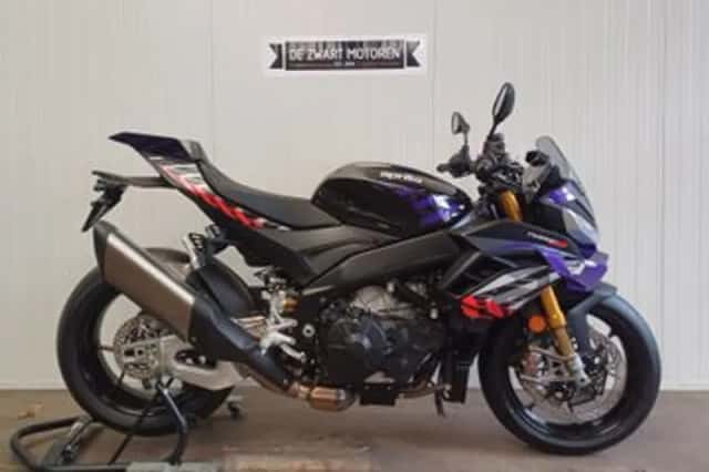 Aprilia Tuono V4 1100 Factory (2026) thumbnail 1