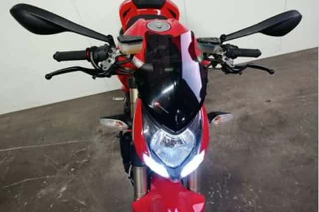 Ducati Streetfighter 848 (2013) thumbnail 6