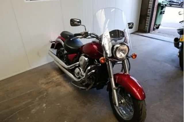 Kawasaki VN 900 Classic (2007) thumbnail 3