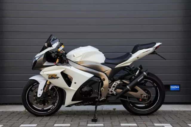Suzuki GSX-R1000 (2010) thumbnail 6