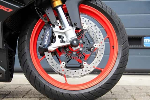 Aprilia RS 660 (2021) thumbnail 4