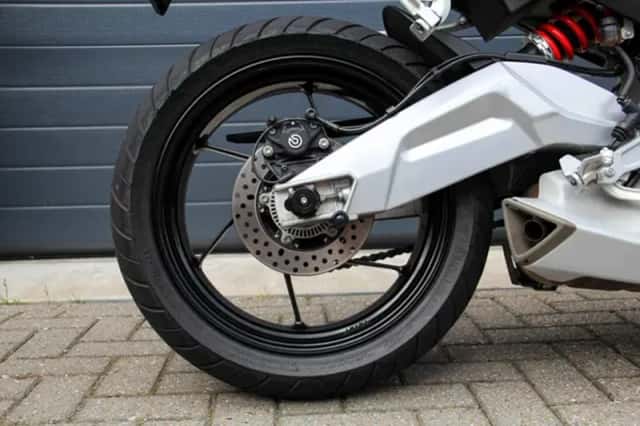 Aprilia RS 660 (2021) thumbnail 5