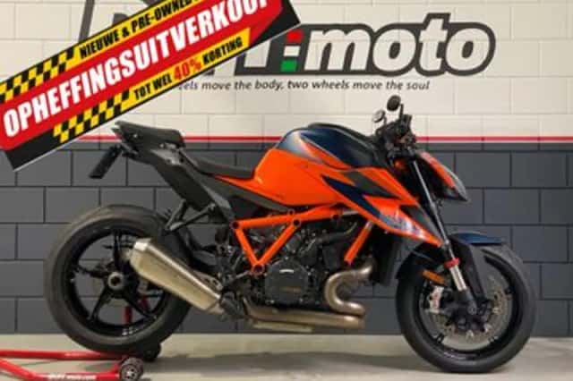 KTM 1290 SuperDuke R (2020) thumbnail 2