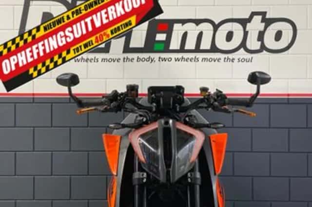 KTM 1290 SuperDuke R (2020) thumbnail 5