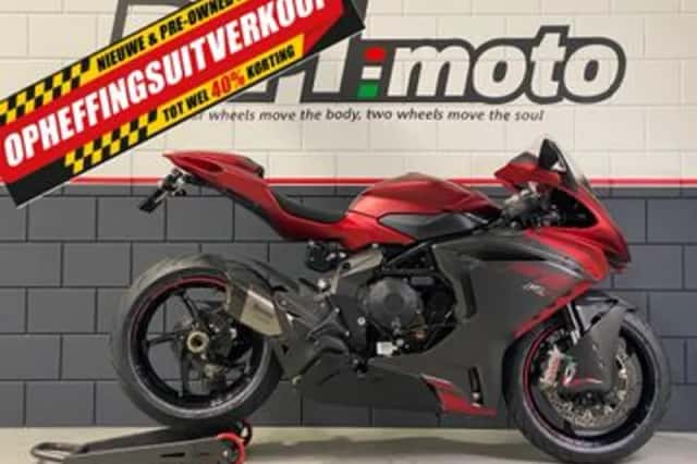 MV Agusta F3 800RR (2021) thumbnail 2