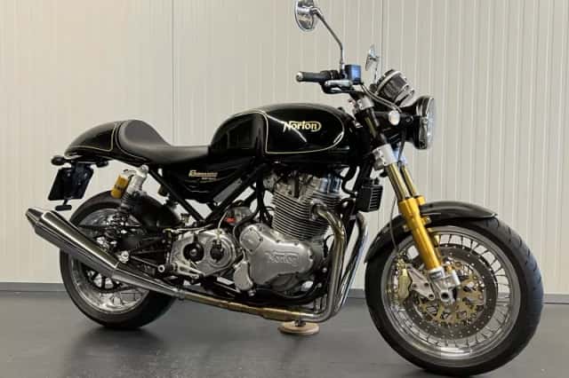 Norton Commando 961 Sport (2012) thumbnail 1