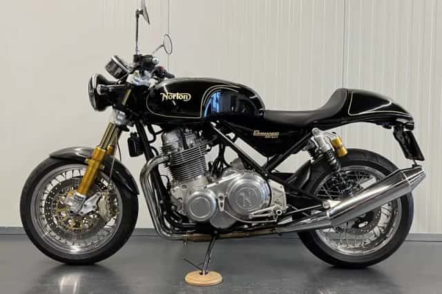 Norton Commando 961 Sport (2012) thumbnail 3