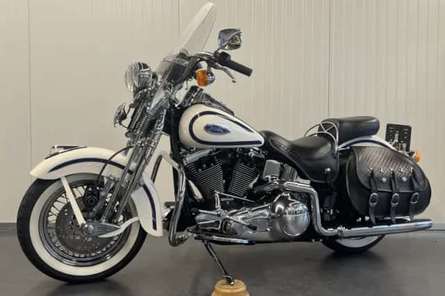 Harley-Davidson Heritage FLSTS SPRINGER (1997) thumbnail 2