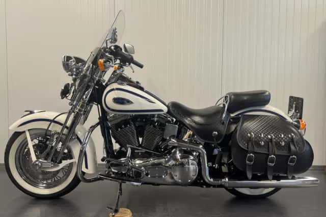 Harley-Davidson Heritage FLSTS SPRINGER (1997) thumbnail 3