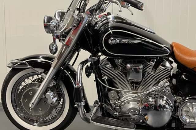 Yamaha XV 1600 Wildstar (2004) thumbnail 4