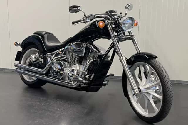 Honda VT1300CX (2010) thumbnail 2
