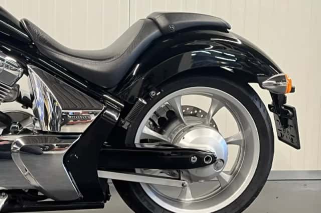 Honda VT1300CX (2010) thumbnail 6