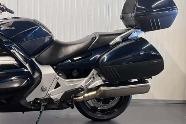 Honda ST 1300 PAN European (2002) thumbnail 5