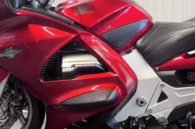 Honda ST 1300 Pan European (2009) thumbnail 6