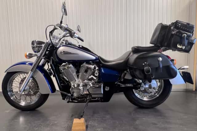 Honda VT 750C Shadow (2009) thumbnail 3