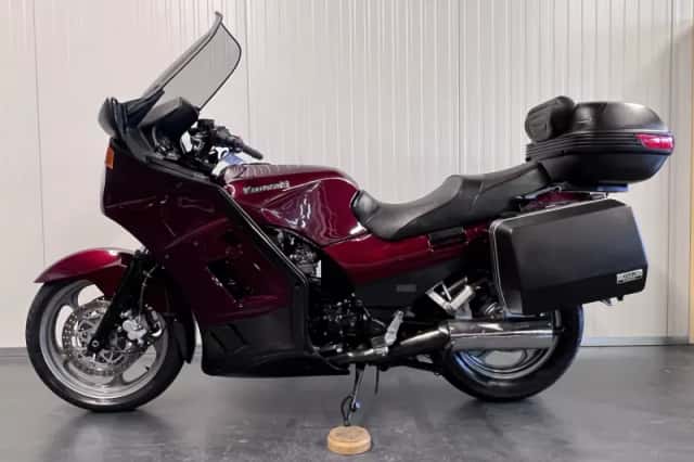 Kawasaki 1000 GTR (1996) thumbnail 3