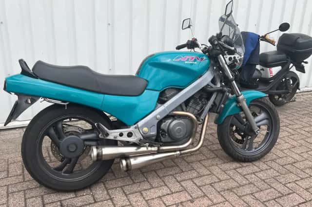 Honda NTV 650 (1993) thumbnail 1