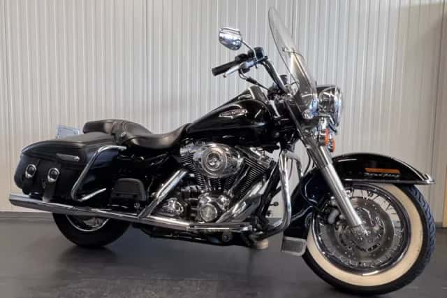 Harley-Davidson Road King (2007) thumbnail 1