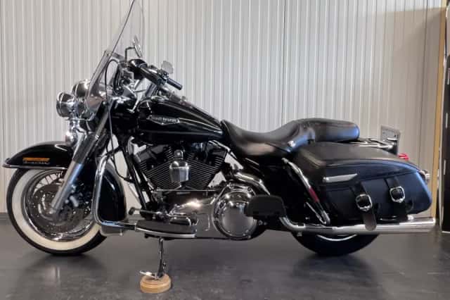 Harley-Davidson Road King (2007) thumbnail 3