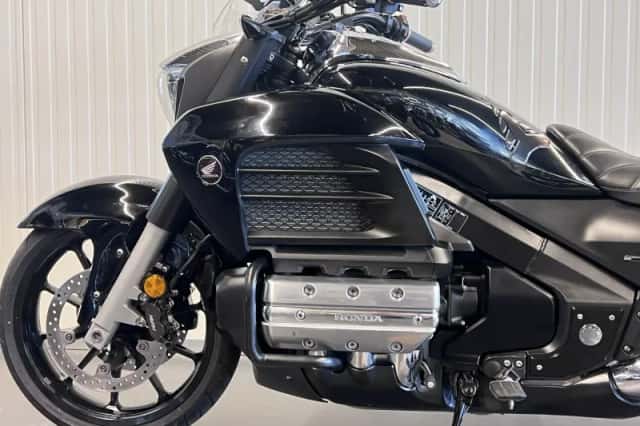 Honda Valkyrie (2014) thumbnail 4