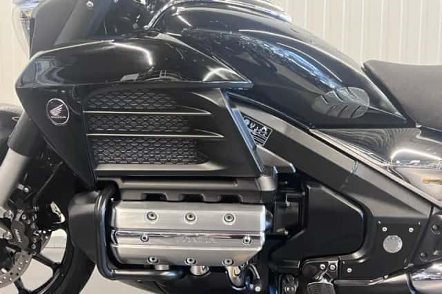 Honda Valkyrie (2014) thumbnail 6