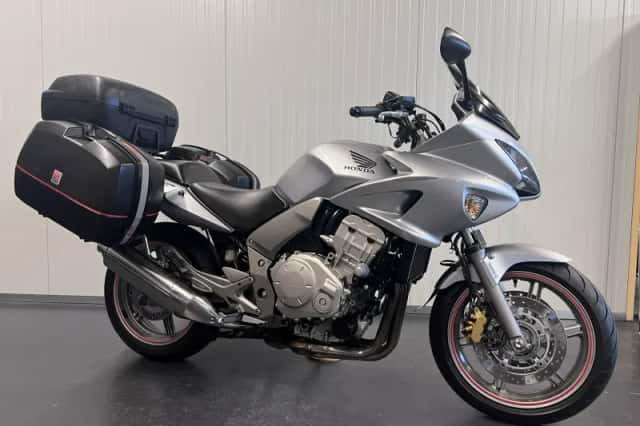 Honda CBF1000 (2006) thumbnail 1
