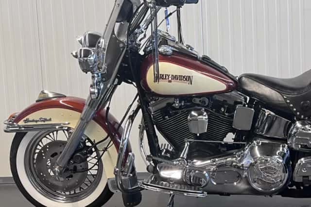 Harley-Davidson Heritage FLSTC CLASSIC (1989) thumbnail 4