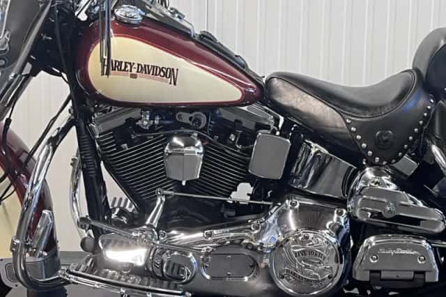 Harley-Davidson Heritage FLSTC CLASSIC (1989) thumbnail 6