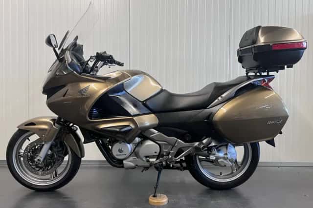 Honda NT 700 V Deauville (2006) thumbnail 3