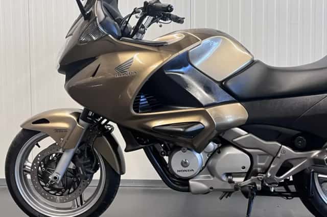 Honda NT 700 V Deauville (2006) thumbnail 4