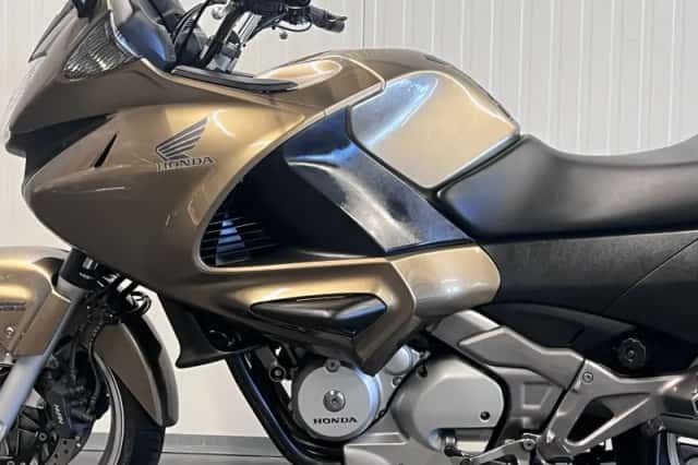 Honda NT 700 V Deauville (2006) thumbnail 6