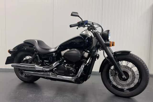 Honda VT750C2B Shadow Black Spirit (2011) thumbnail 1