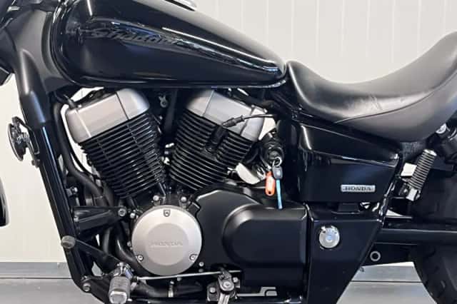 Honda VT750C2B Shadow Black Spirit (2011) thumbnail 6